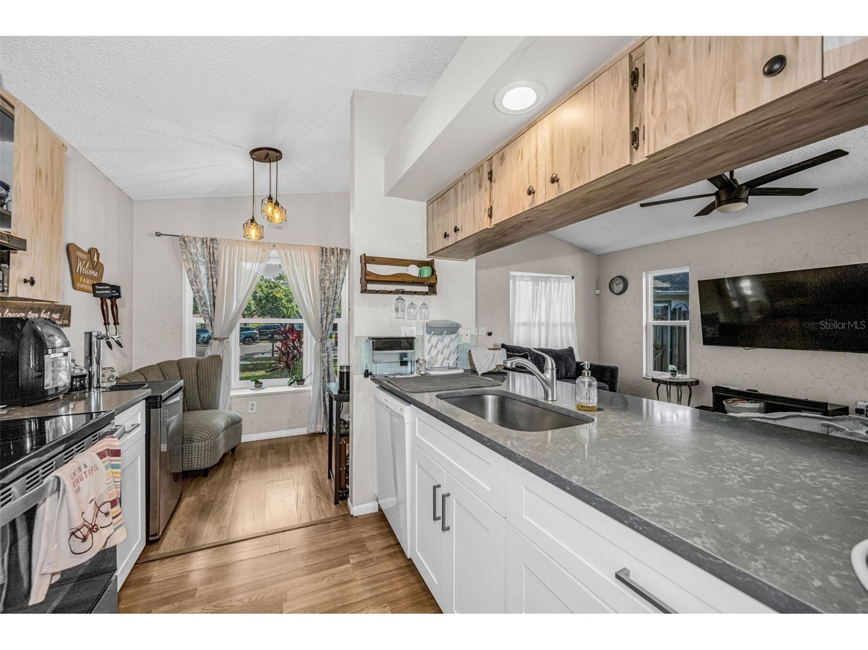 2662 Megan Court Palm Harbor FL 34684 TB8512496 image8