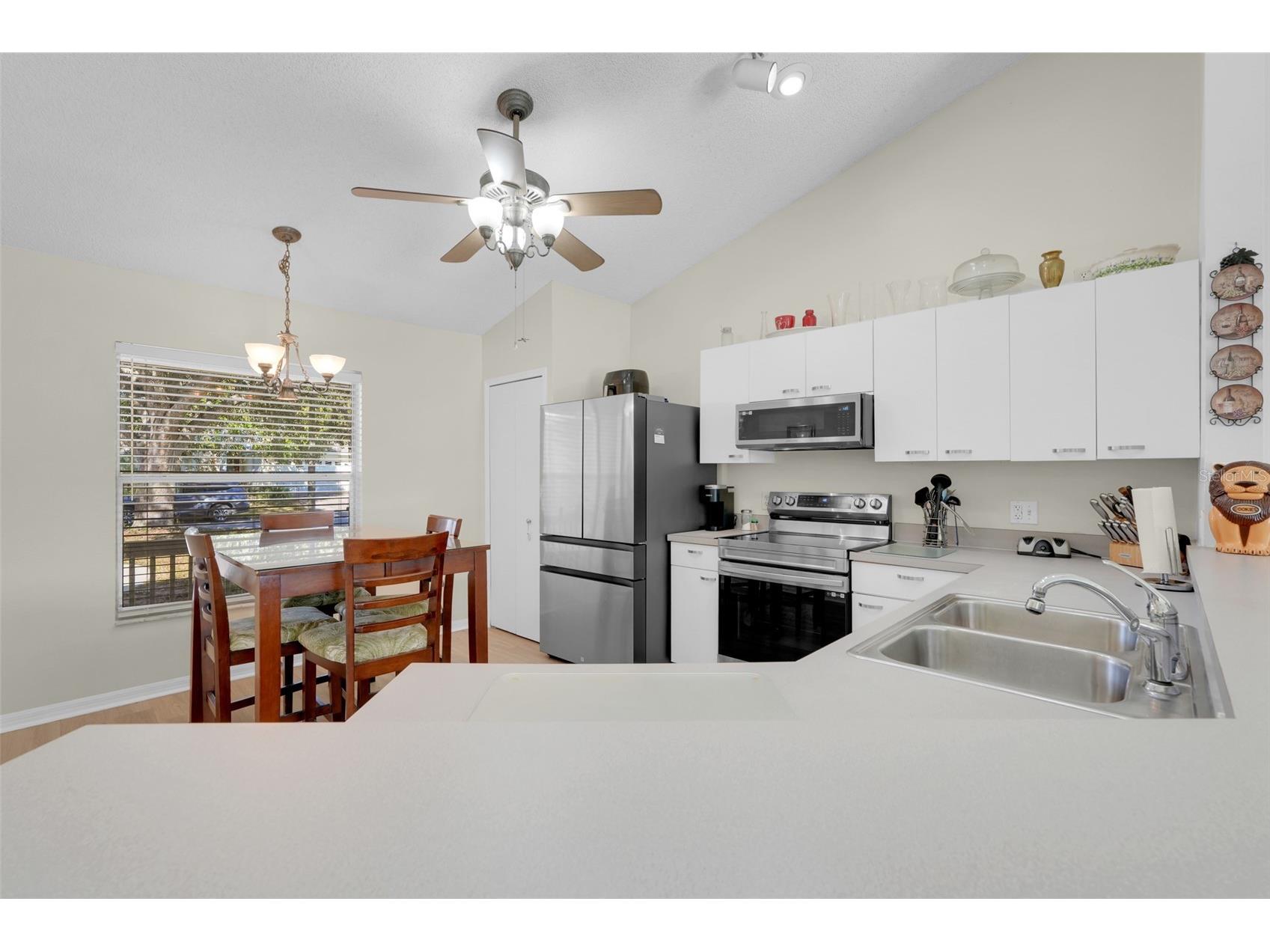 2663 Winchester Circle Eustis FL 32726 G5106471 image8