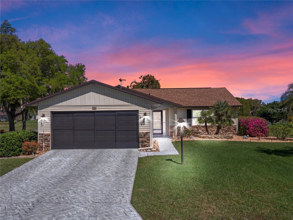 26636 Evert Street Leesburg FL 34748 - Lake Mary G5093987 image1