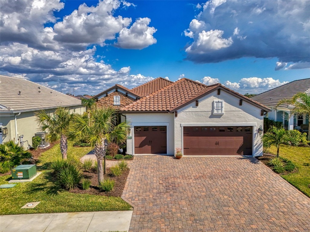 26636 Irwin Drive Englewood FL 34223 D6144944 image1