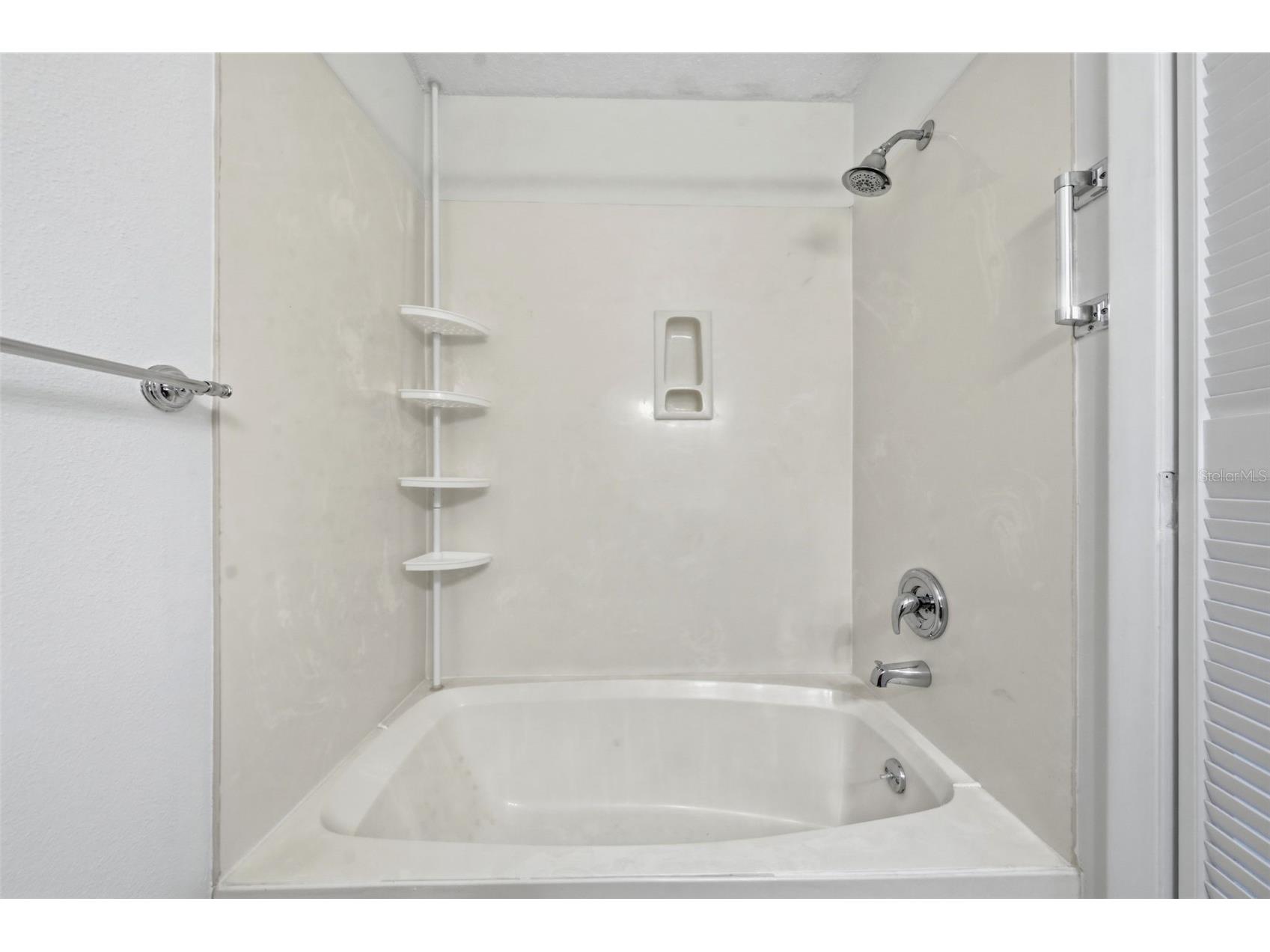 2664 Mcdonald Terrace Mount Dora FL 32757 O6425190 image27