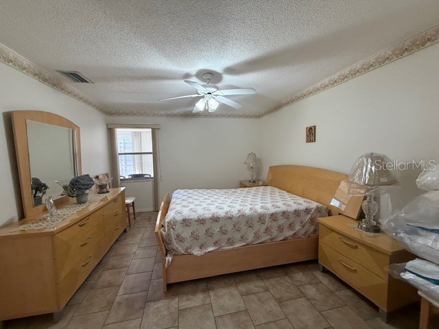 2664 Woodgate Lane #D2 Sarasota FL 34231 A4654366 image10