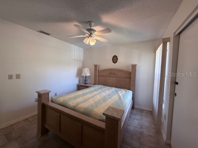 2664 Woodgate Lane #D2 Sarasota FL 34231 A4654366 image12