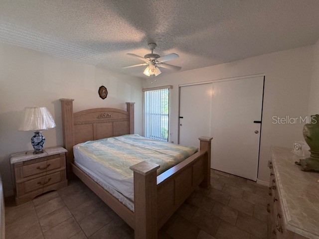 2664 Woodgate Lane #D2 Sarasota FL 34231 A4654366 image13