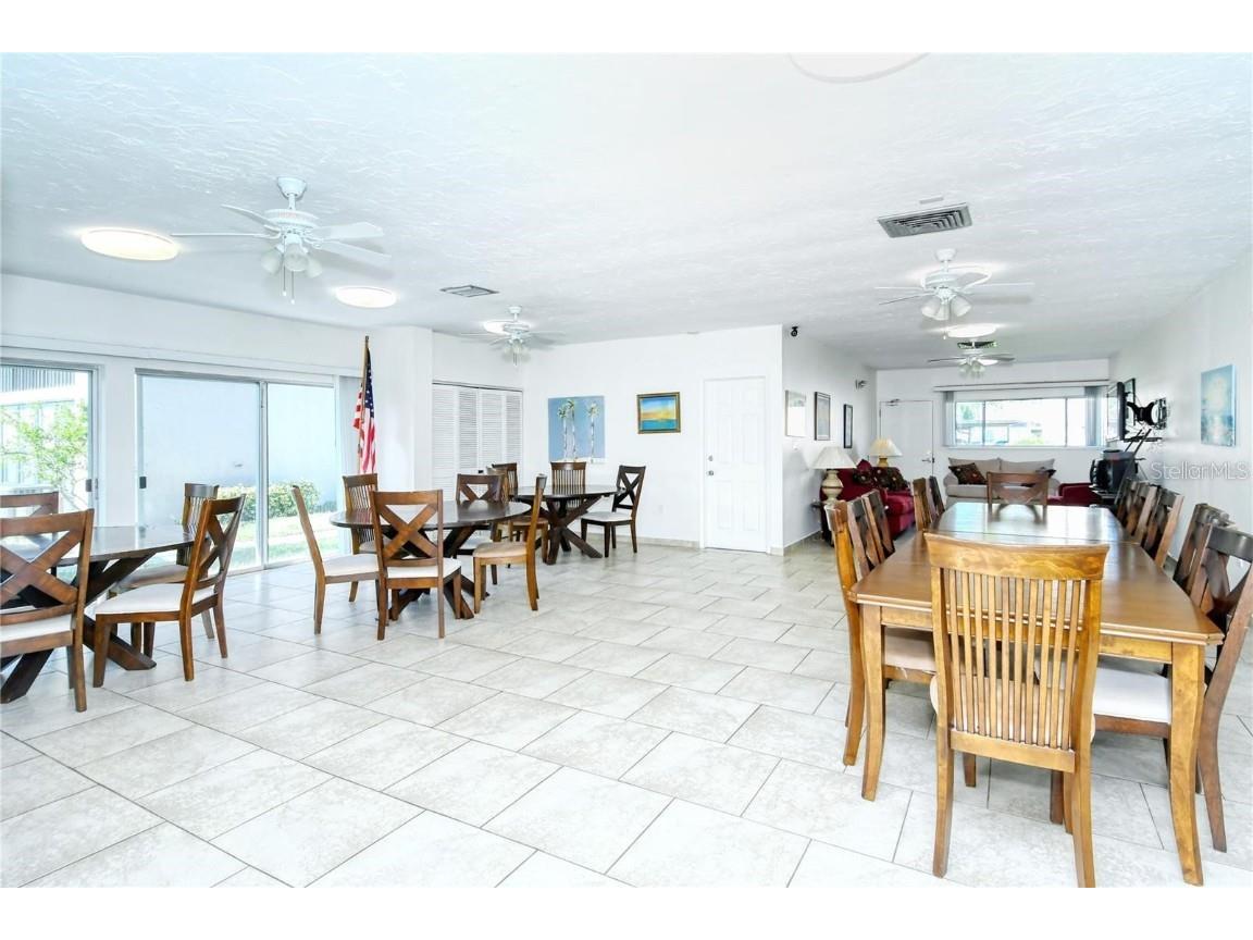 2664 Woodgate Lane #D2 Sarasota FL 34231 A4654366 image17