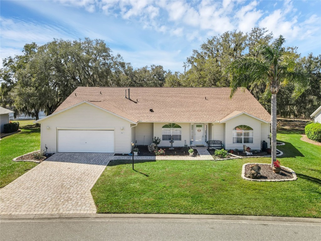 26643 Evert Street Leesburg FL 34748 O6174865 image1