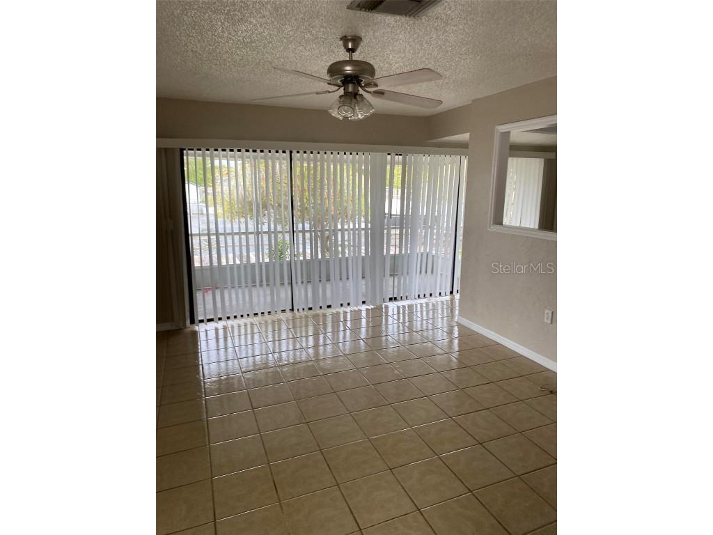 26645 County Road 561 Tavares FL 32778 - LITTLE LAKE HARRIS G5102891 image3