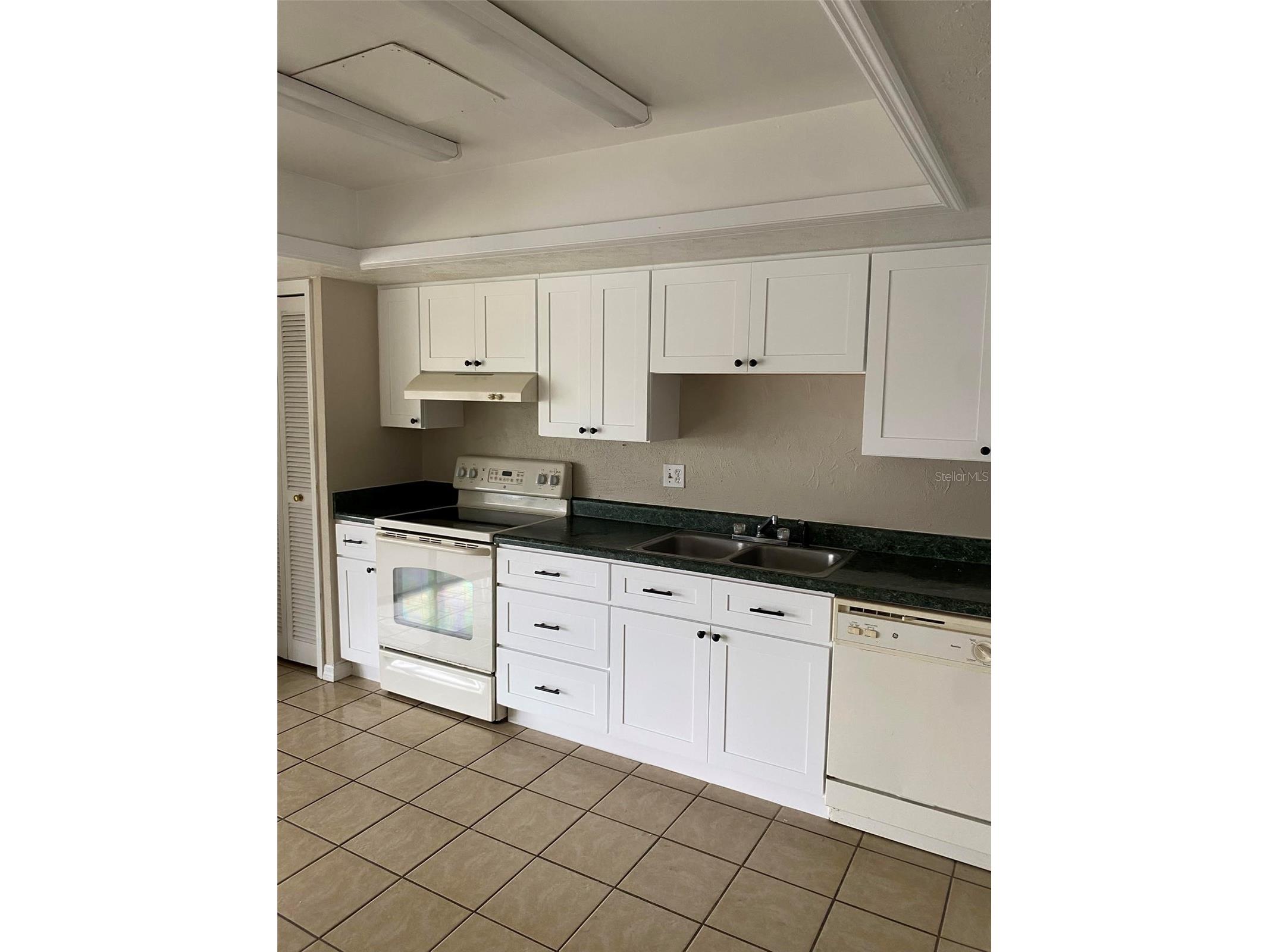 26645 County Road 561 Tavares FL 32778 - LITTLE LAKE HARRIS G5106694 image4