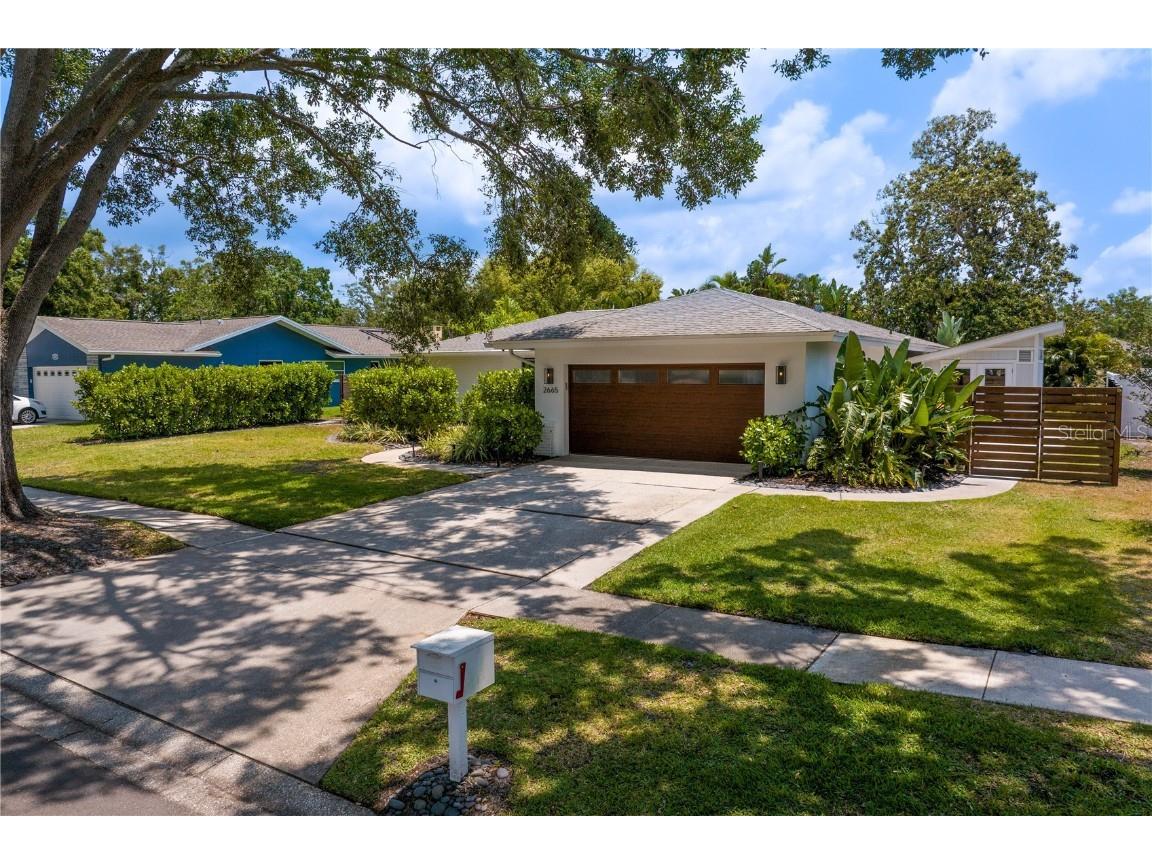 2665 Clubhouse Drive N Clearwater FL 33761 TB8384911 image1