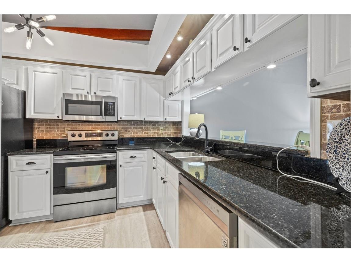 2665 Sequoia Terrace #306 Palm Harbor FL 34683 TB8387302 image6