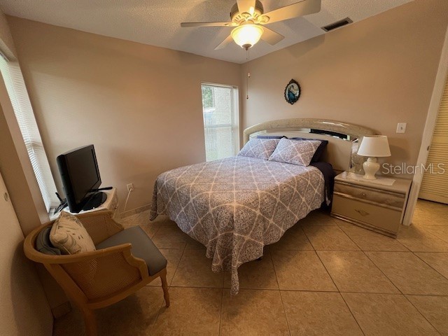 2666 Woodgate Lane #D-1 Sarasota FL 34231 A4592990 image11