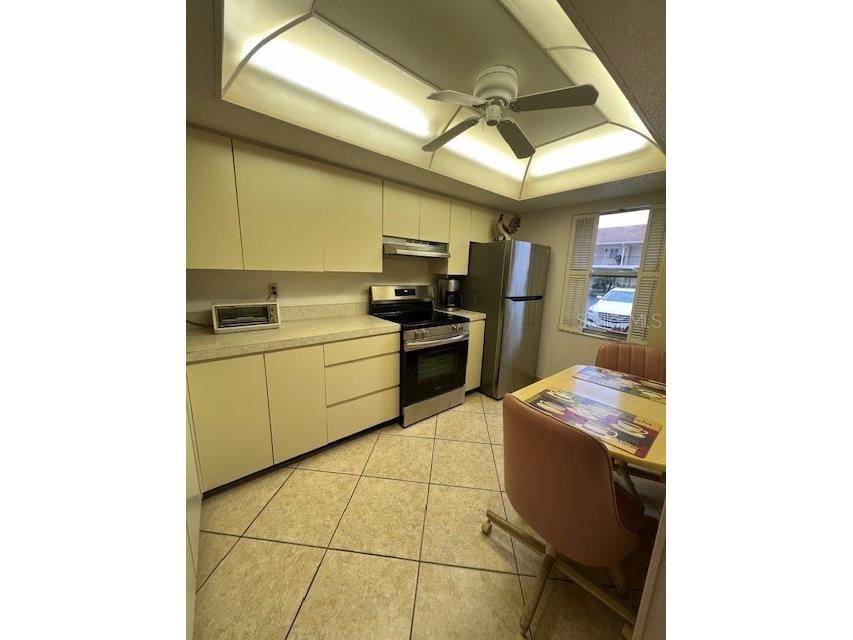 2666 Woodgate Lane #D-1 Sarasota FL 34231 A4592990 image6