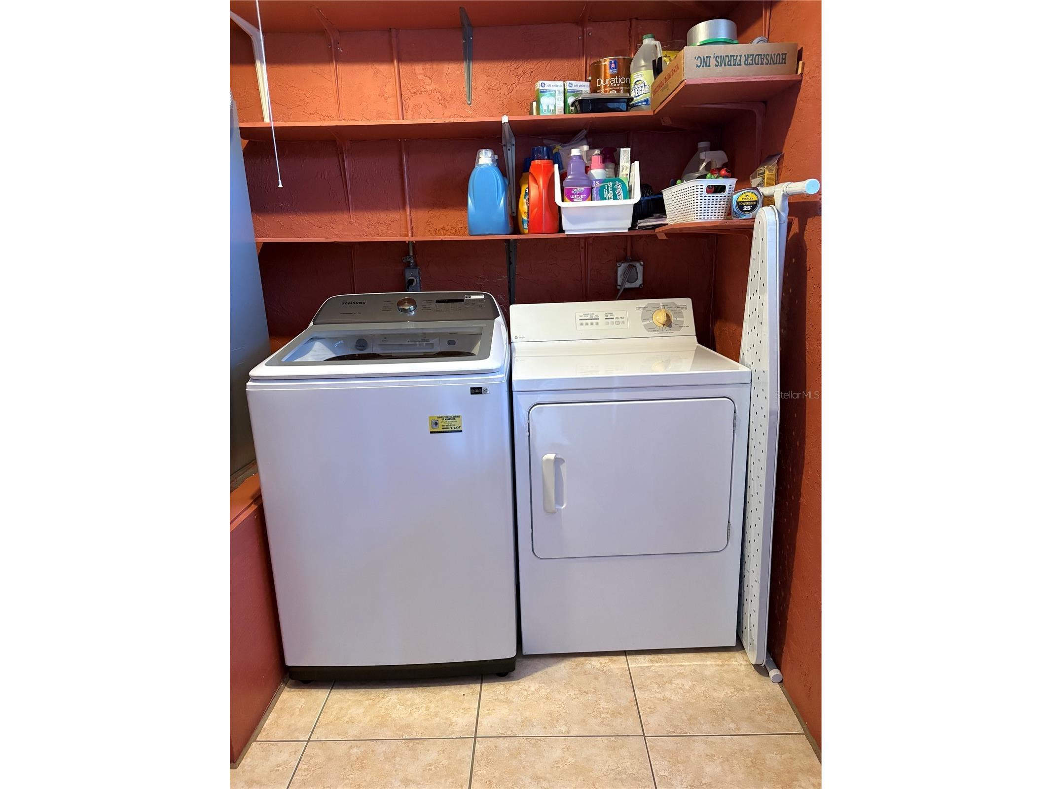 2666 Woodgate Lane #D-1 Sarasota FL 34231 A4592990 image17