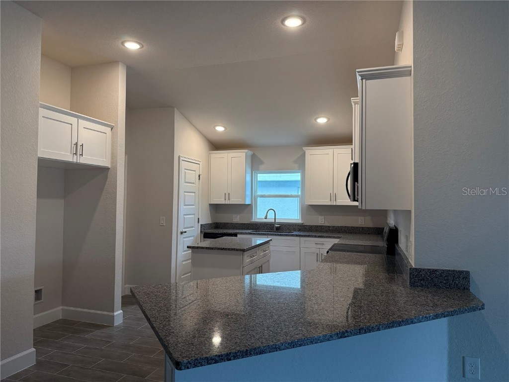 2668 Averland Loop North Port FL 34287 A4640186 image2