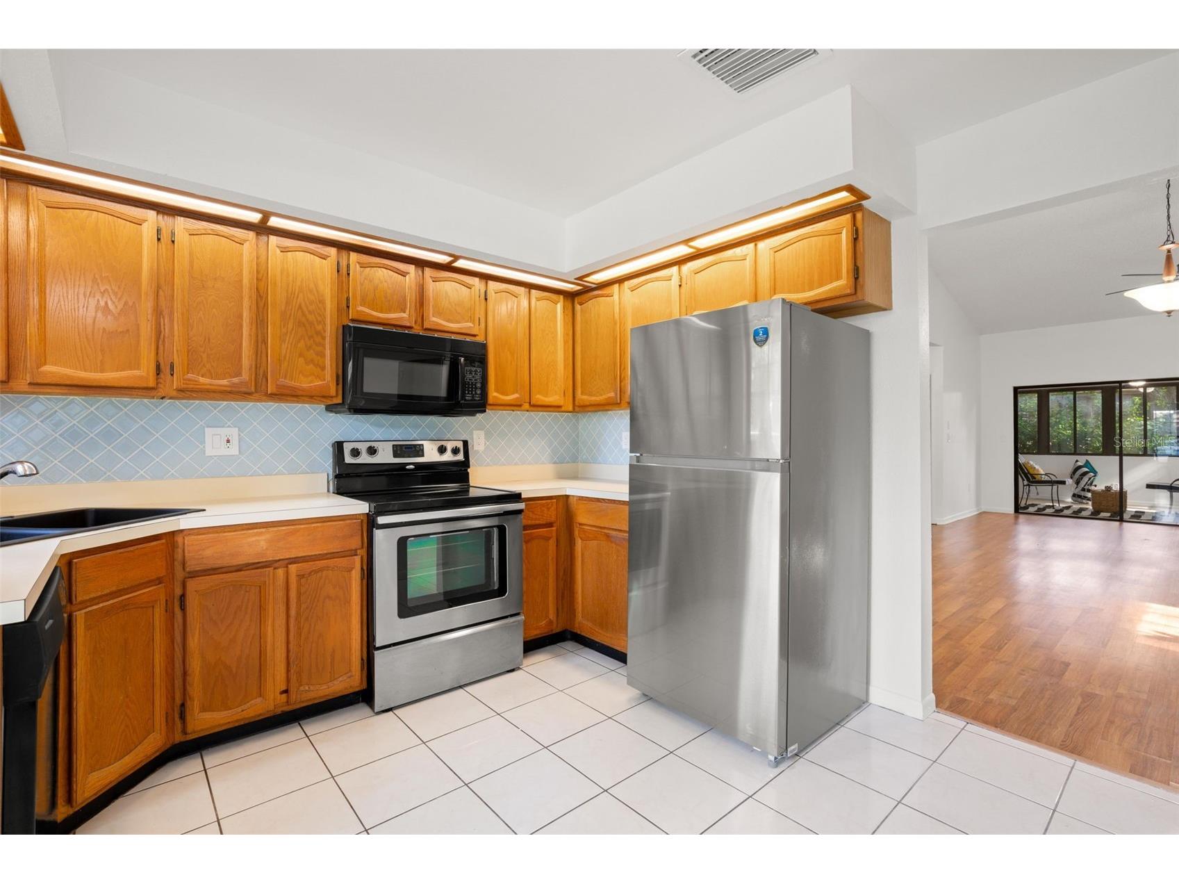 2668 Bentley Drive Palm Harbor FL 34684 TB8498063 image6