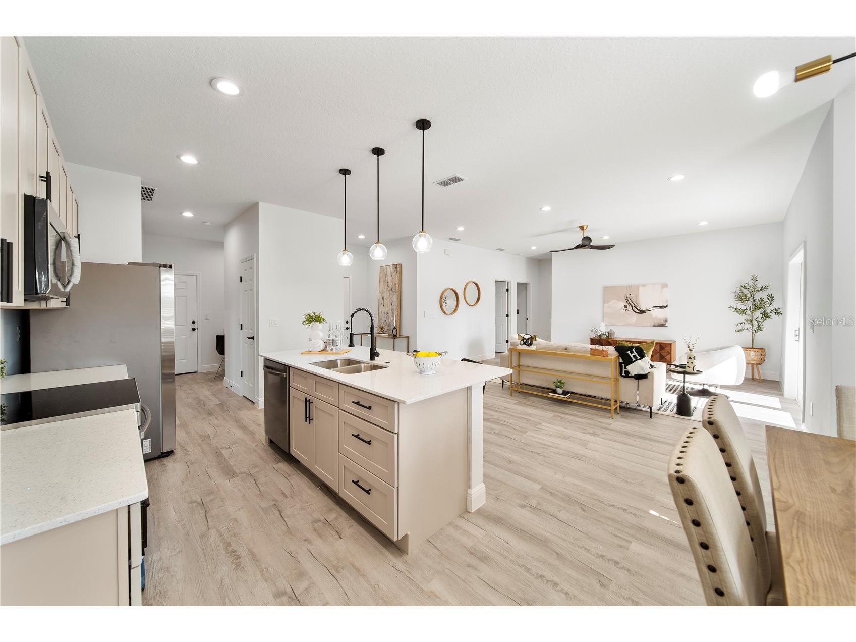 2668 Dennis Avenue SE Palm Bay FL 32909 O6348322 image6