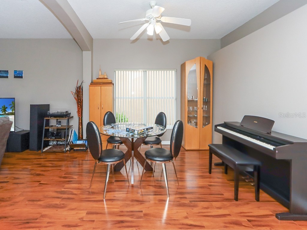 2668 Dover Glen Circle Orlando FL 32828 O6352971 image4