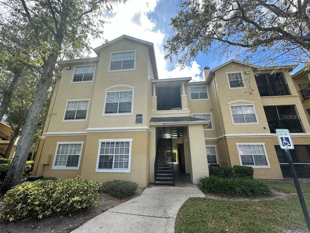 2668 Robert Trent Jones Drive #413 Orlando FL 32835 O6153484 image1