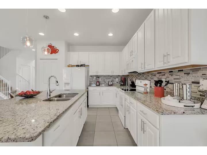 2669 Calistoga Avenue Kissimmee FL 34741 O6350746 image6