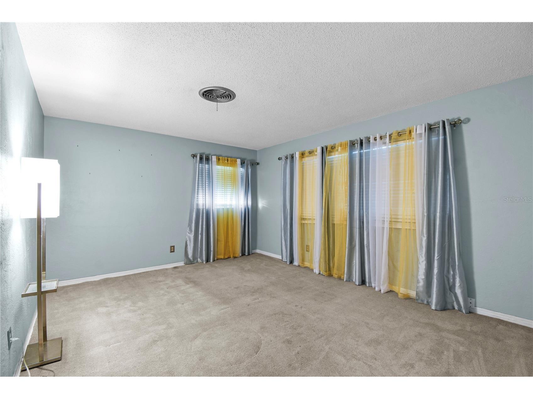 2670 Pinellas Point Drive S Saint Petersburg FL 33712 TB8424324 image15