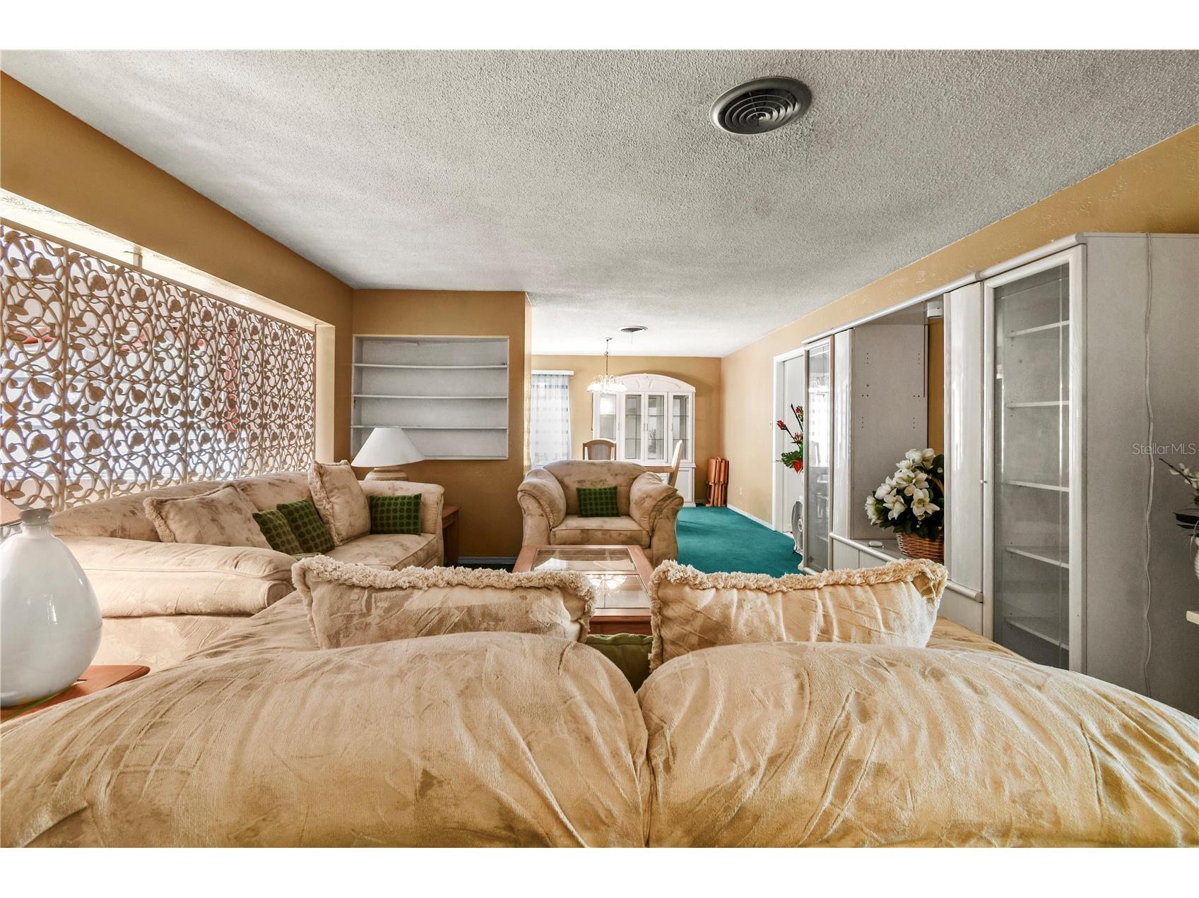 2670 Pinellas Point Drive S Saint Petersburg FL 33712 TB8424324 image44