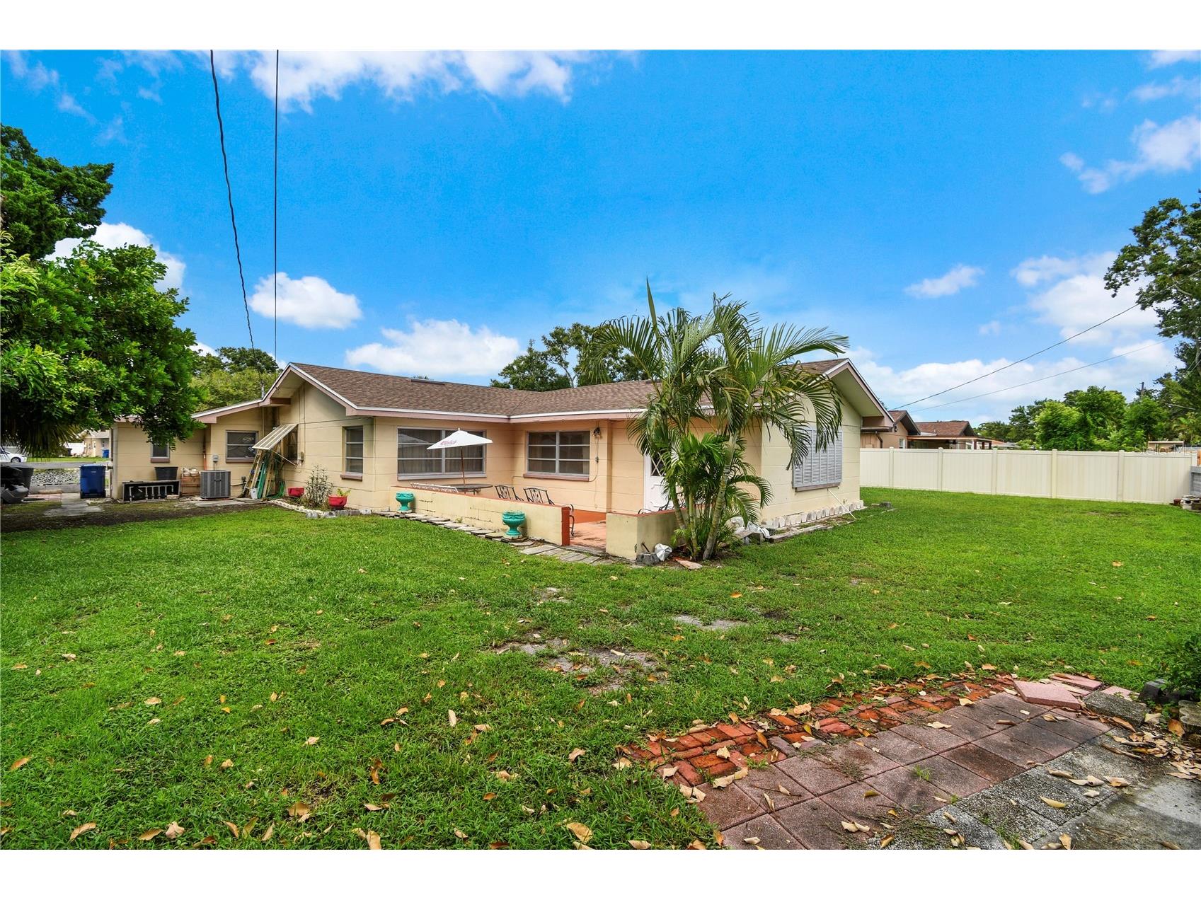 2670 Pinellas Point Drive S Saint Petersburg FL 33712 TB8424324 image7