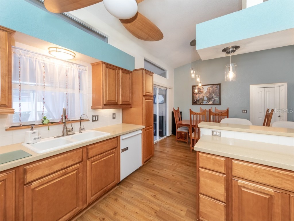 2670 S Salford Boulevard North Port FL 34287 N6142170 image15