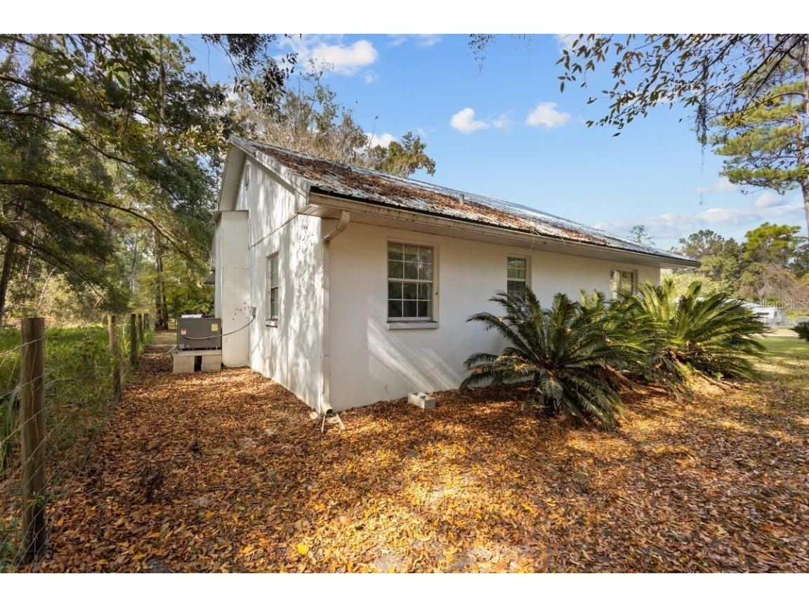 2670 SE 68th Street Gulf Hammock FL 32639 W7881131 image34