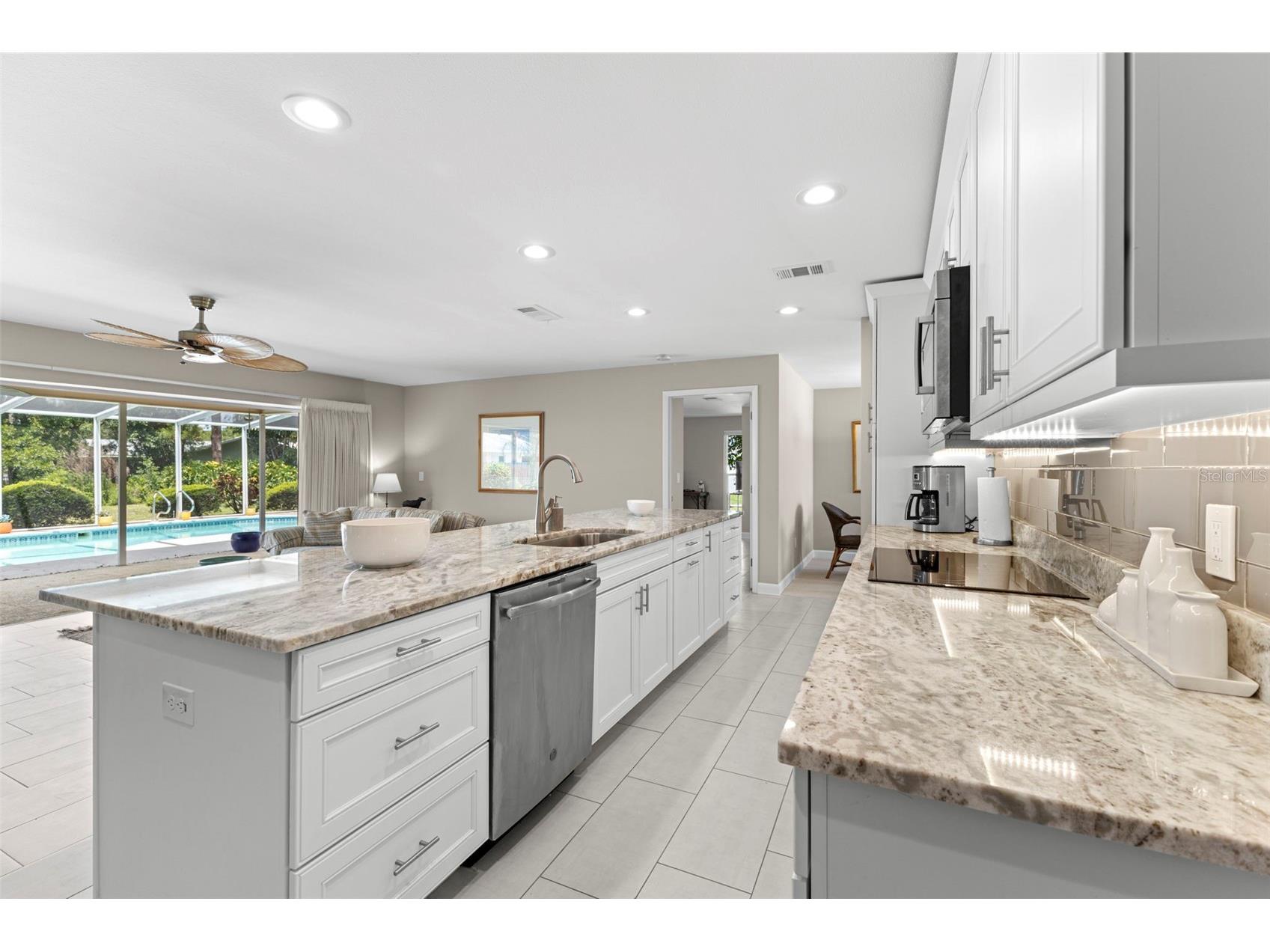 2670 Westchester Drive N Clearwater FL 33761 TB8488904 image11
