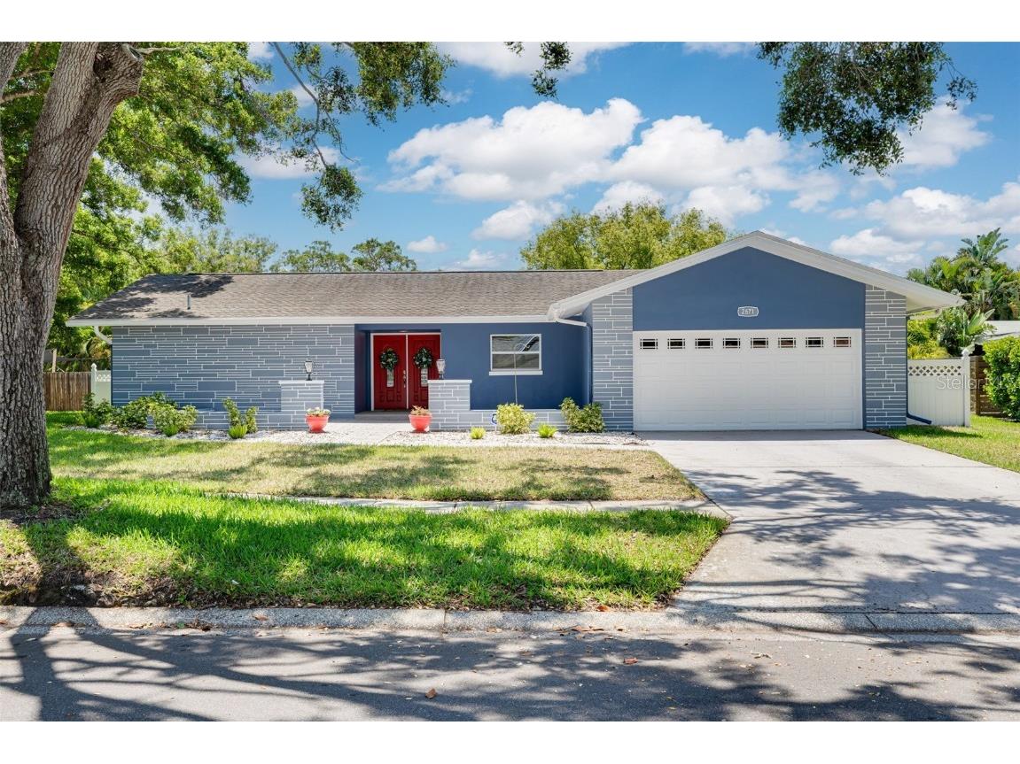 2671 Clubhouse Drive N Clearwater FL 33761 TB8375311 image1