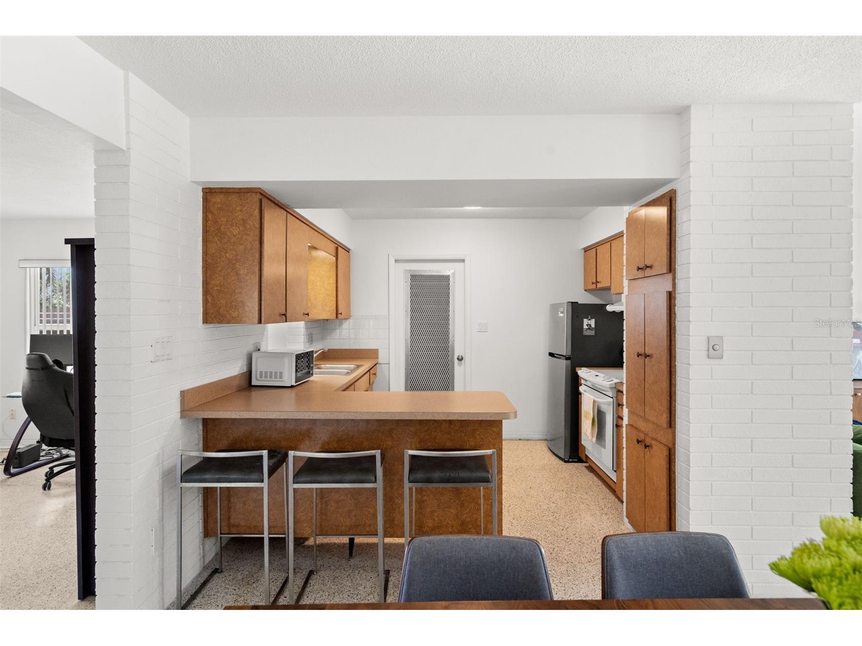 2671 W Bay Isle Drive SE Saint Petersburg FL 33705 TB8502184 image10