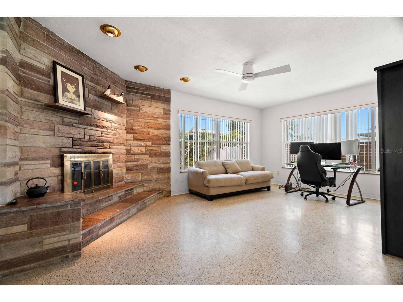 2671 W Bay Isle Drive SE Saint Petersburg FL 33705 TB8502184 image17