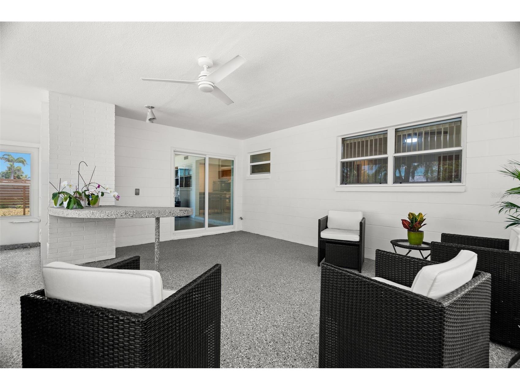 2671 W Bay Isle Drive SE Saint Petersburg FL 33705 TB8502184 image26