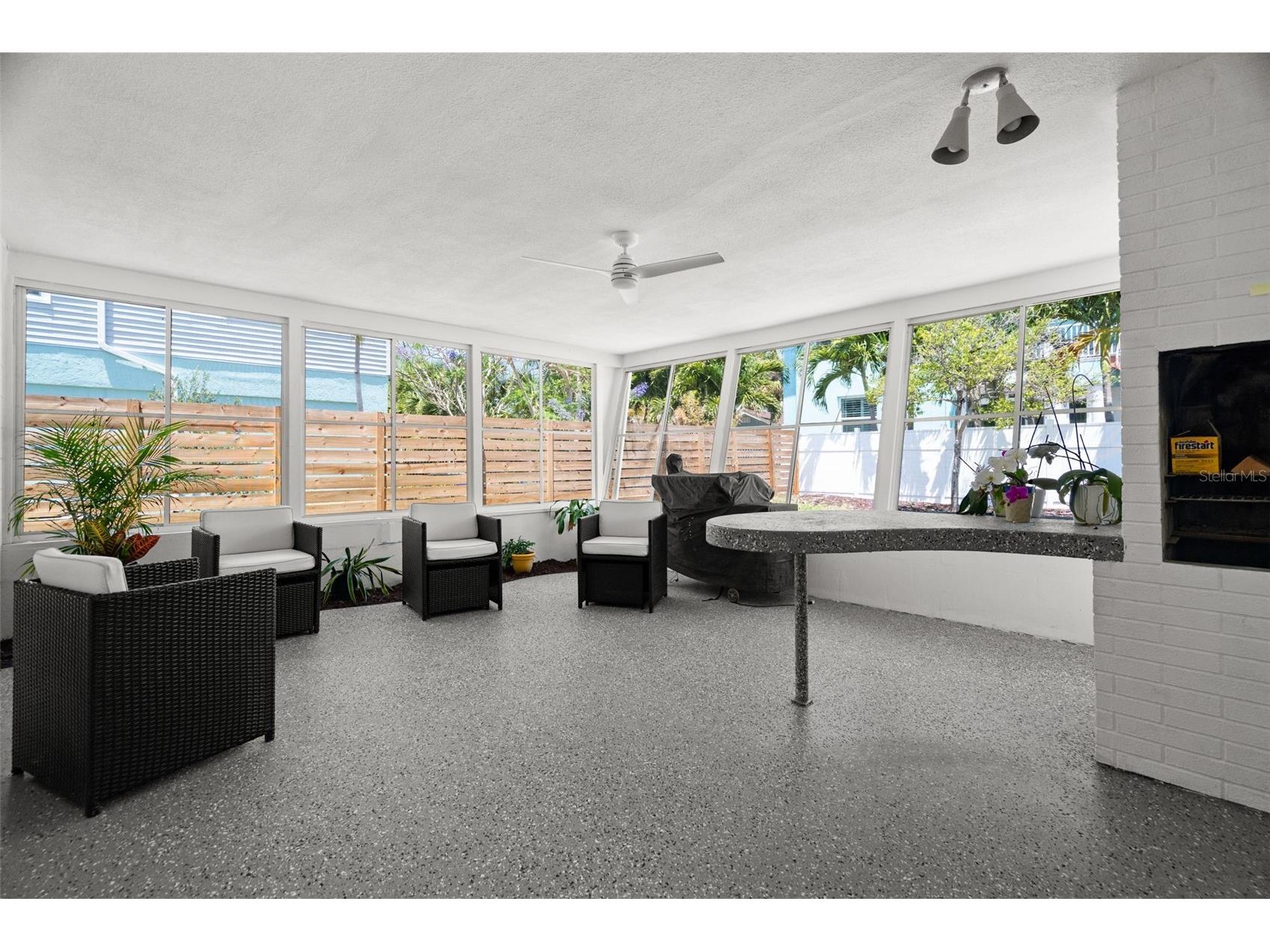 2671 W Bay Isle Drive SE Saint Petersburg FL 33705 TB8502184 image27