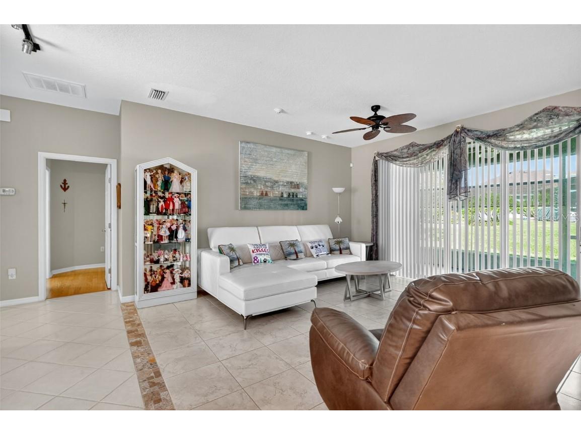 26712 Augusta Springs Circle Leesburg FL 34748 G5101848 image4