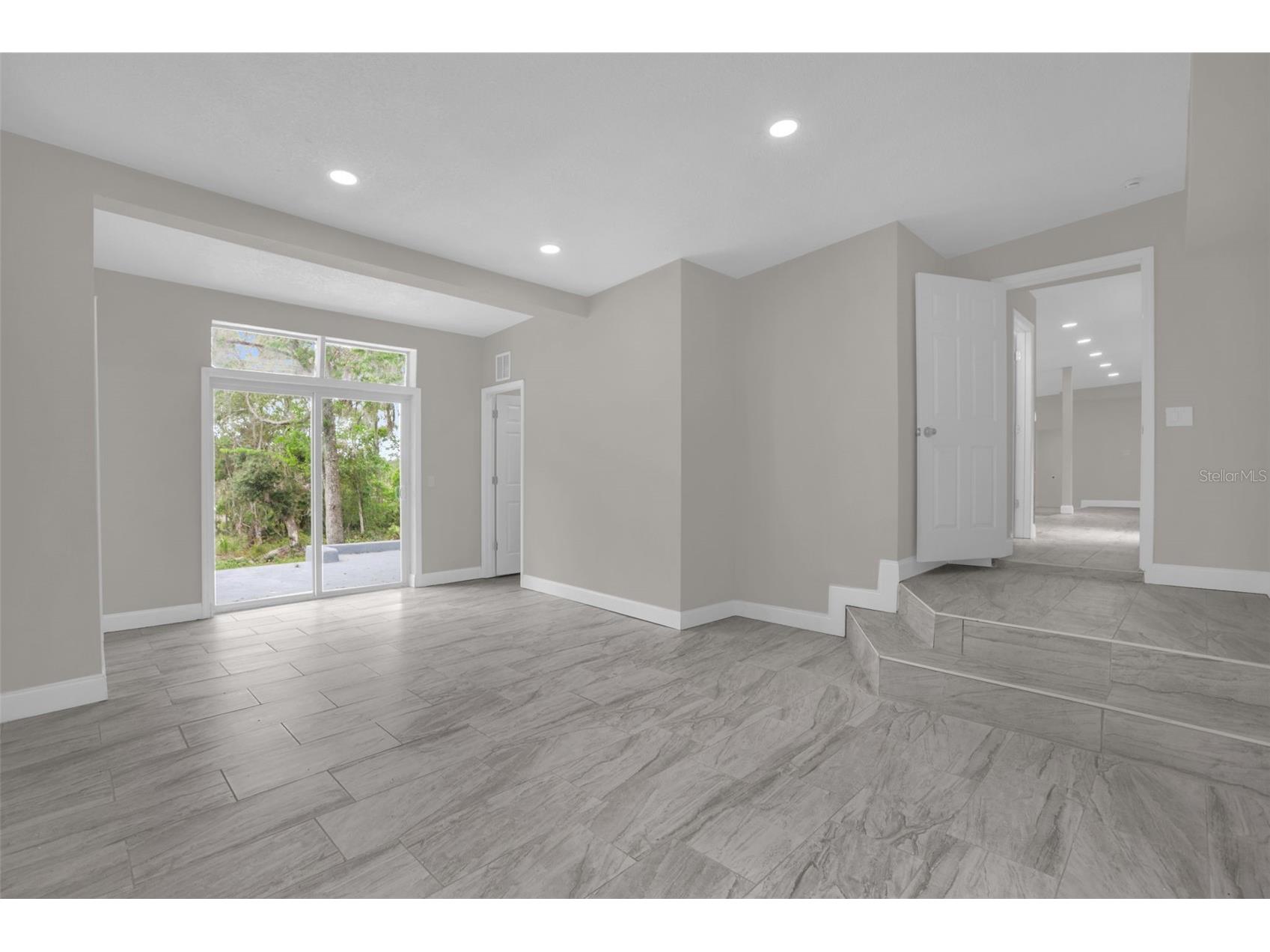 26716 Fishermans Road Paisley FL 32767 - South Lake O6409833 image7