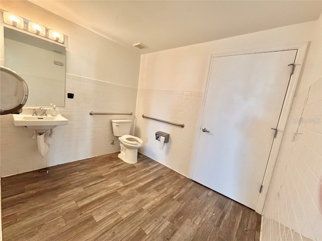 2672-2686 Tamiami Trail #6B7B Port Charlotte FL 33952 D6143597 image21