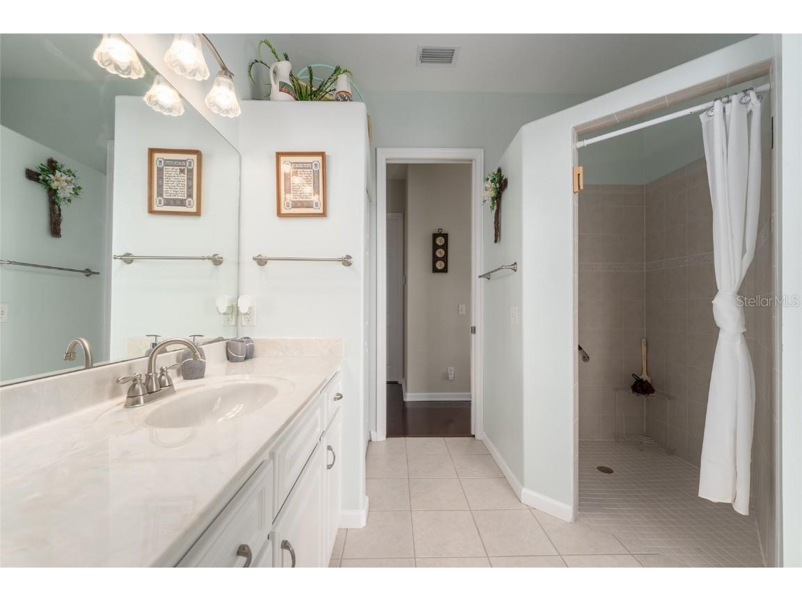 2672 NW 59th Terrace Ocala FL 34482 OM713962 image23