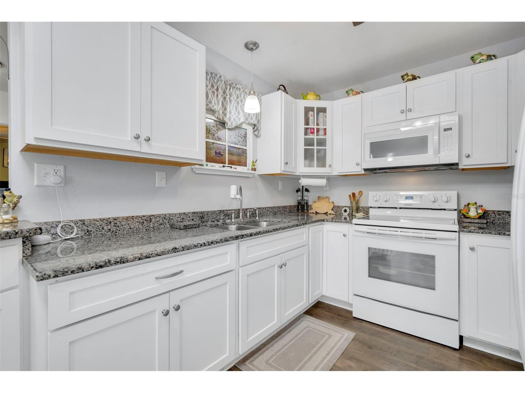 26721 Bloomfield Avenue Yalaha FL 34797 G5109832 image10