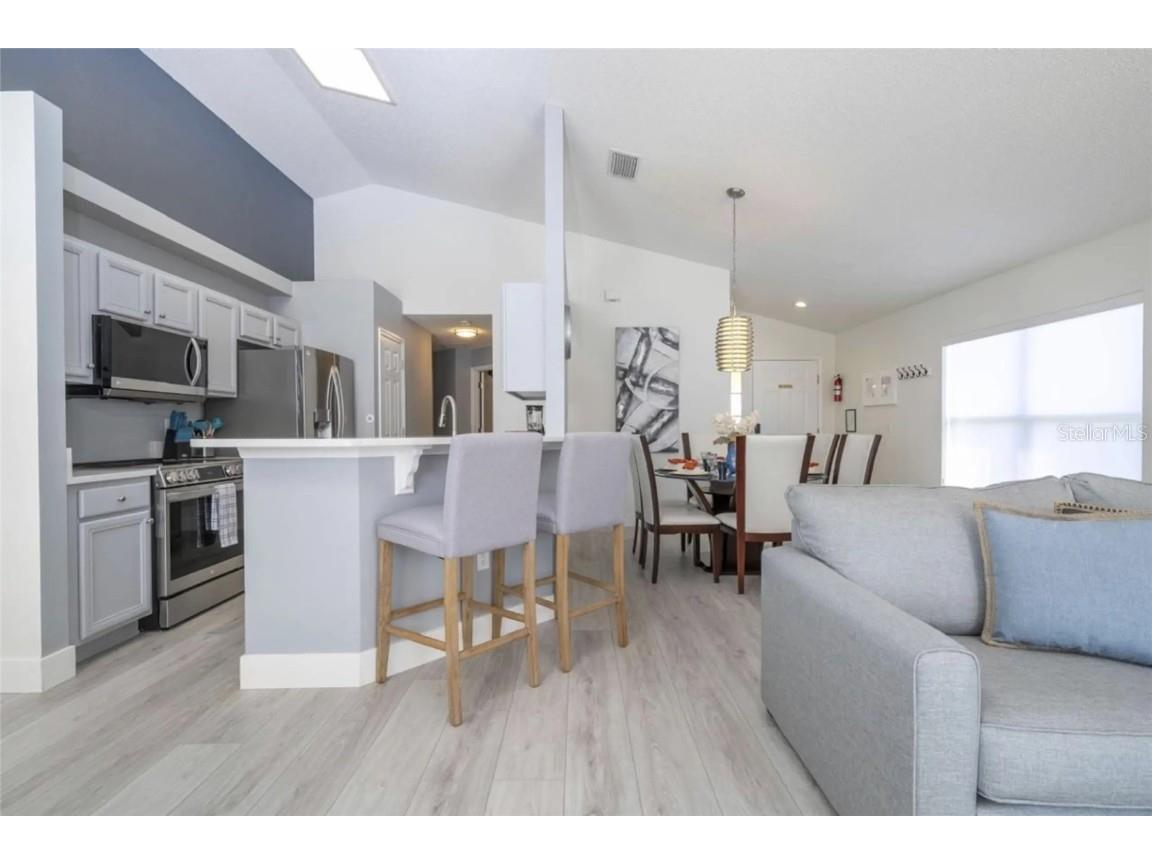 2673 Emerald Island Boulevard Kissimmee FL 34747 O6359711 image9