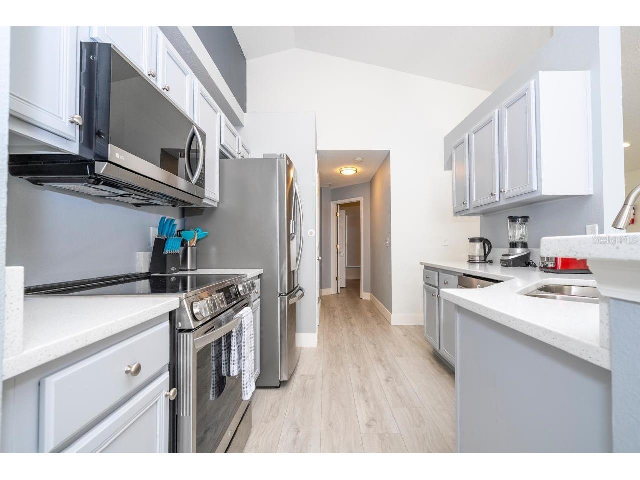 2673 Emerald Island Boulevard Kissimmee FL 34747 S5147863 image6