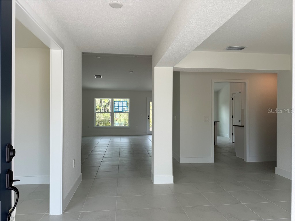 2673 Mayflower Terrace North Port FL 34286 A4663975 image2