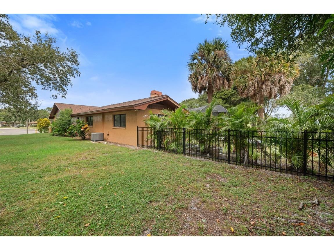 2674 Concorde Court Clearwater FL 33761 TB8435411 image8