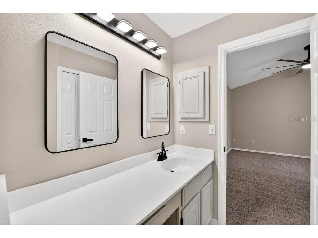 2674 Newbolt Drive Orlando FL 32817 O6416094 image42