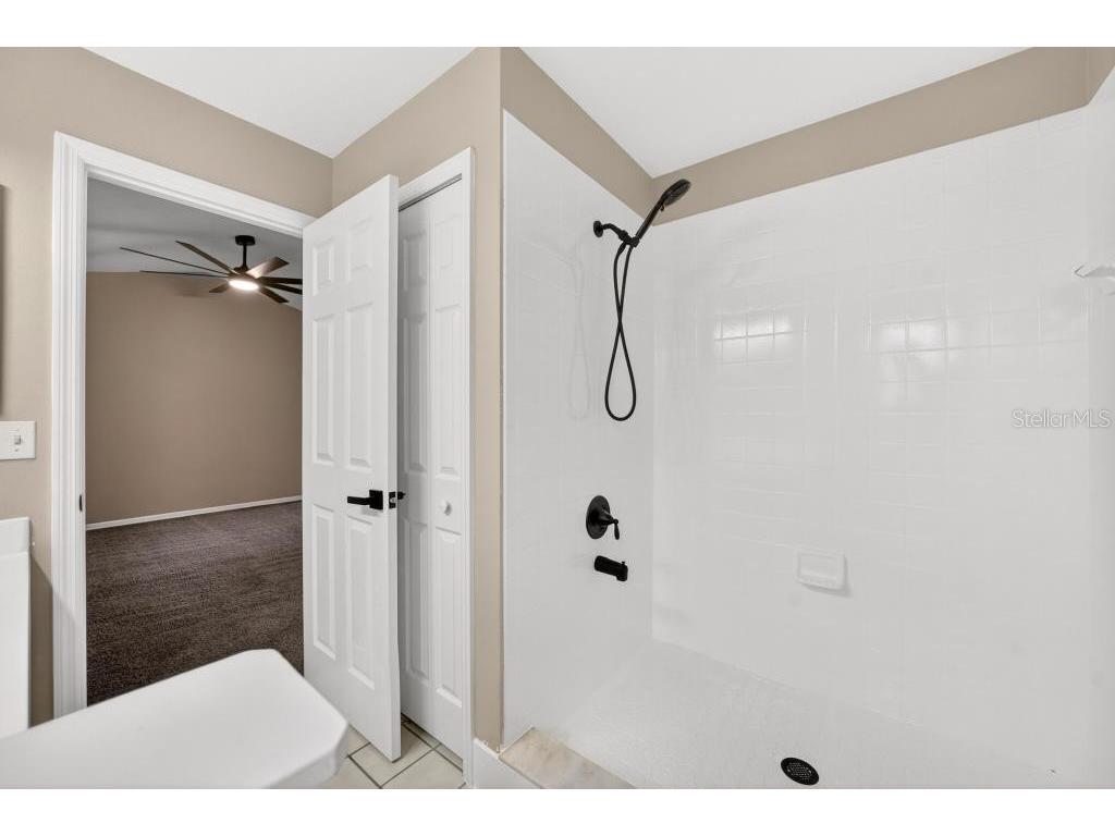 2674 Newbolt Drive Orlando FL 32817 O6416094 image44