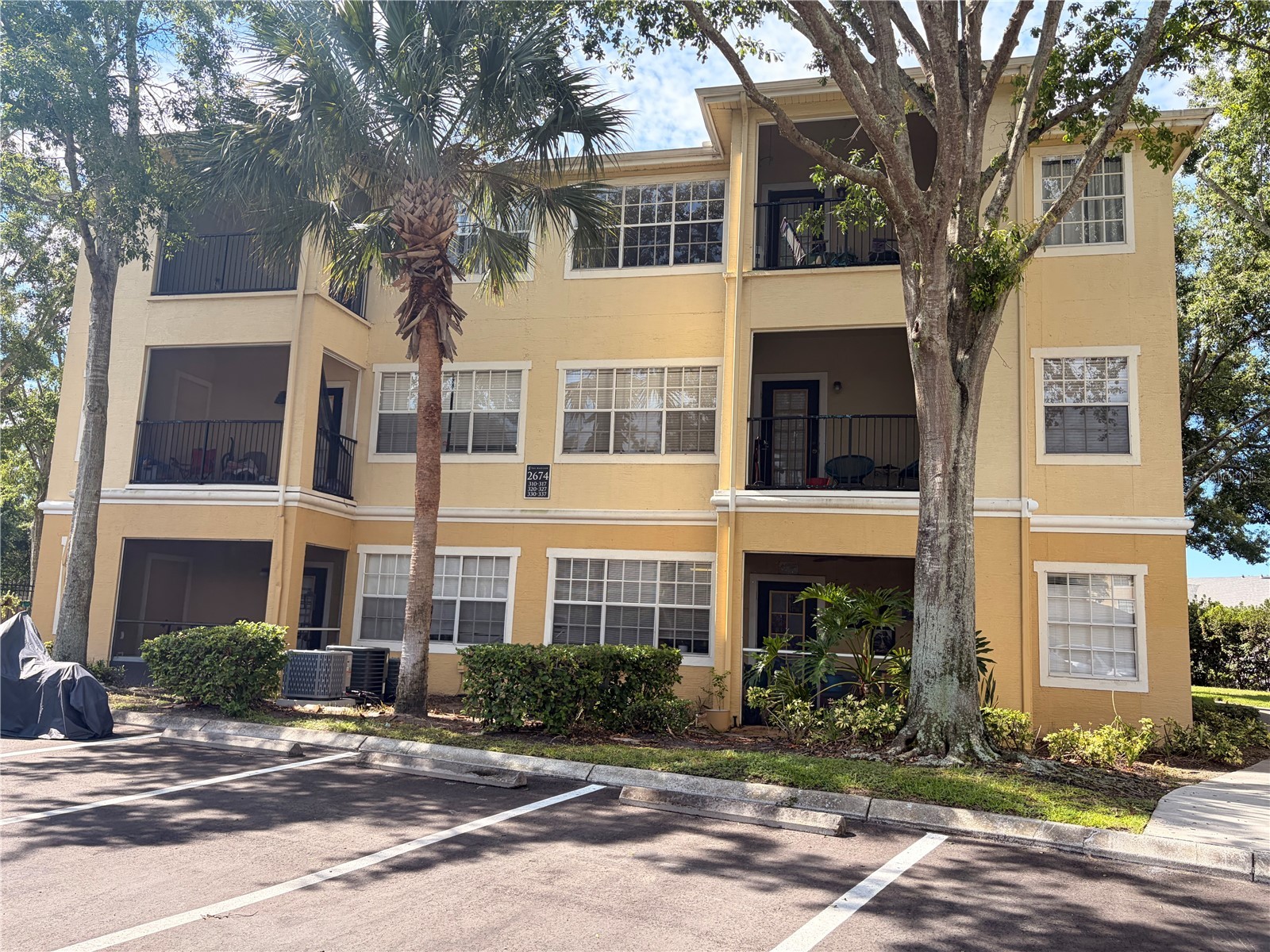 2674 Robert Trent Jones Drive #323 Orlando FL 32835 O6414955 image1