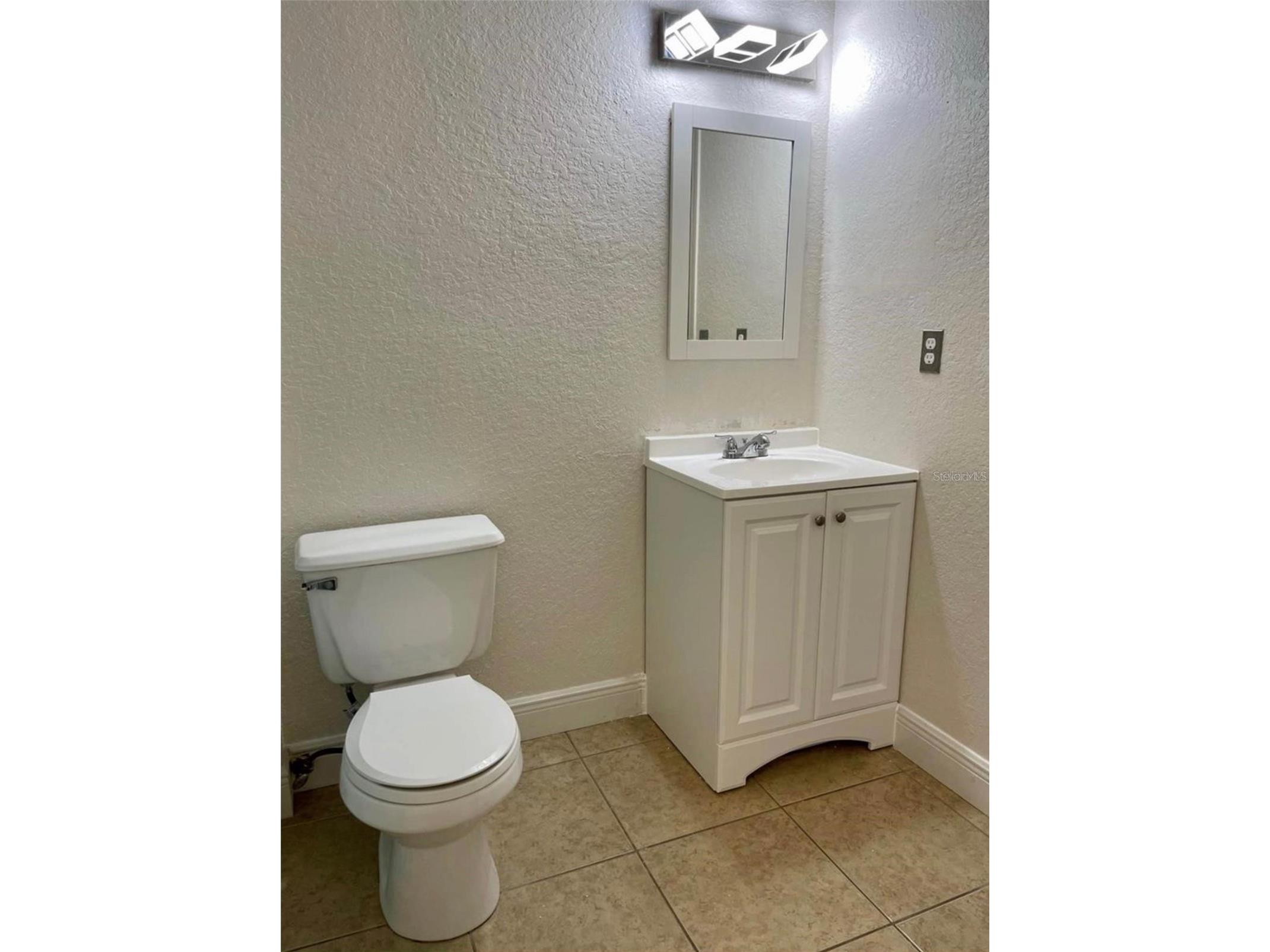 2674 Robert Trent Jones Drive #337 Orlando FL 32835 O6414192 image10