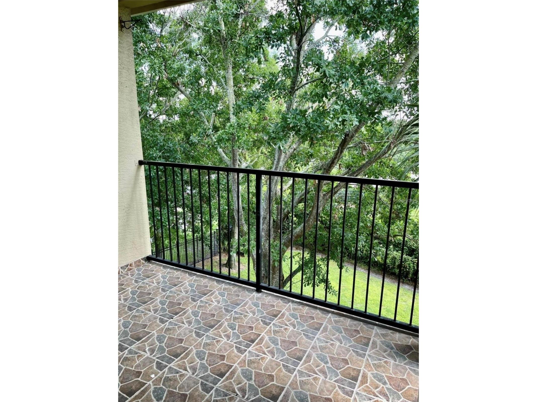 2674 Robert Trent Jones Drive #337 Orlando FL 32835 O6414192 image2