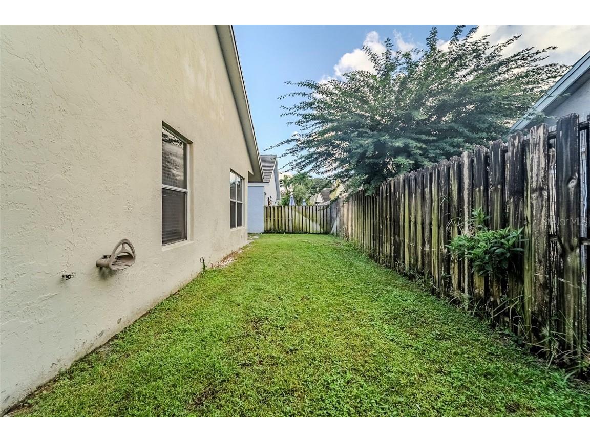 2675 Arborwood Road Davie FL 33328 O6354021 image23