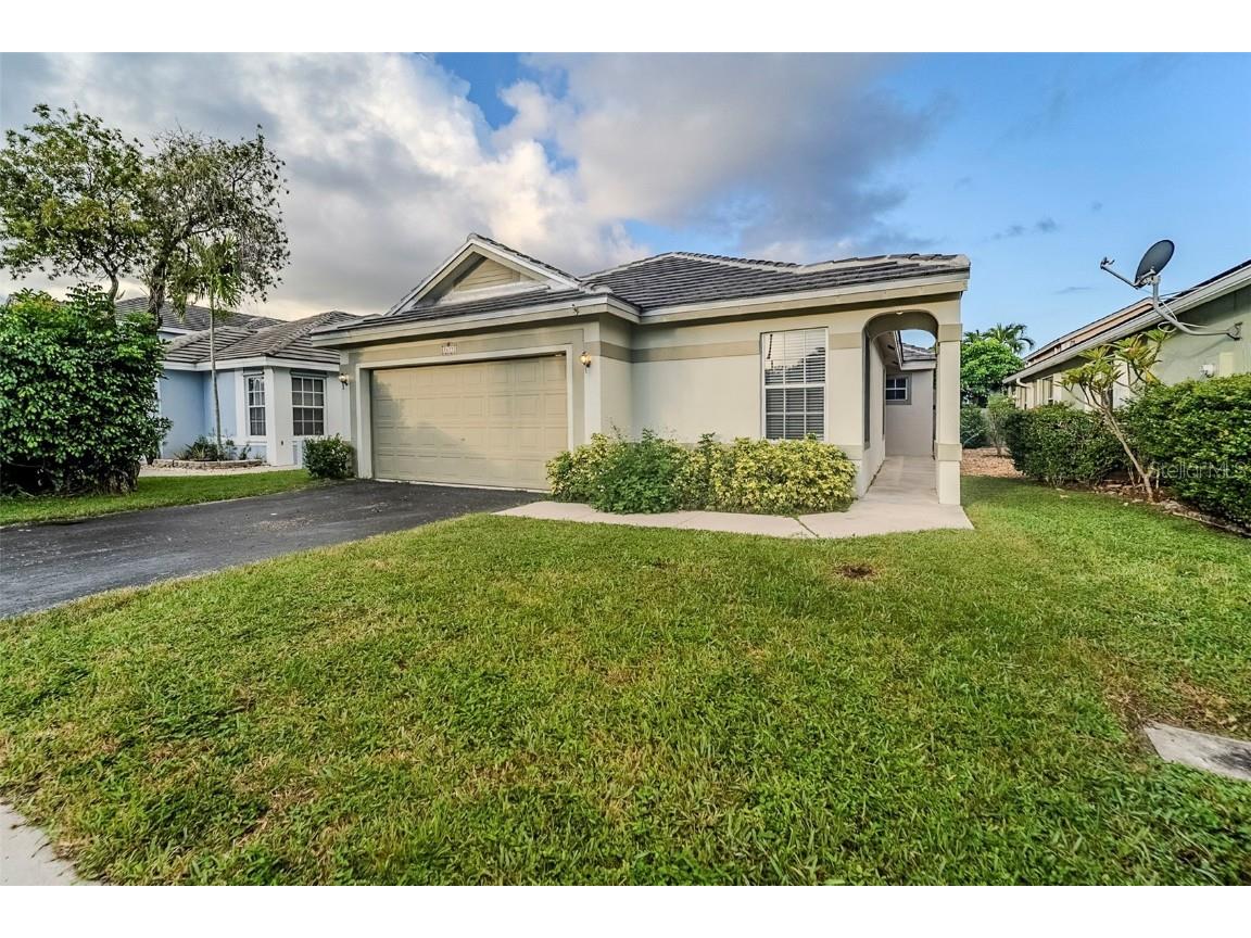2675 Arborwood Road Davie FL 33328 O6354021 image3